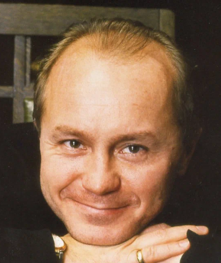 Андрей Панин