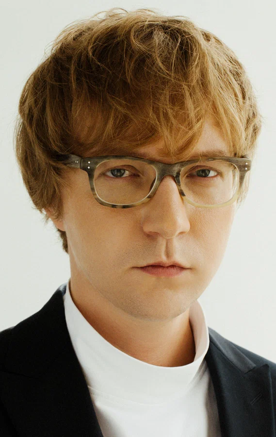 Дмитрий Емельянов