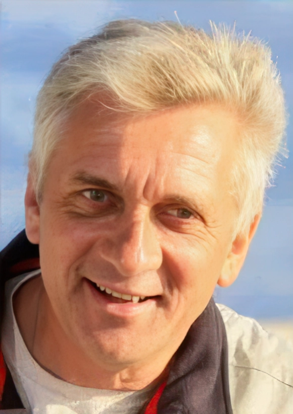 Константин Смирнов